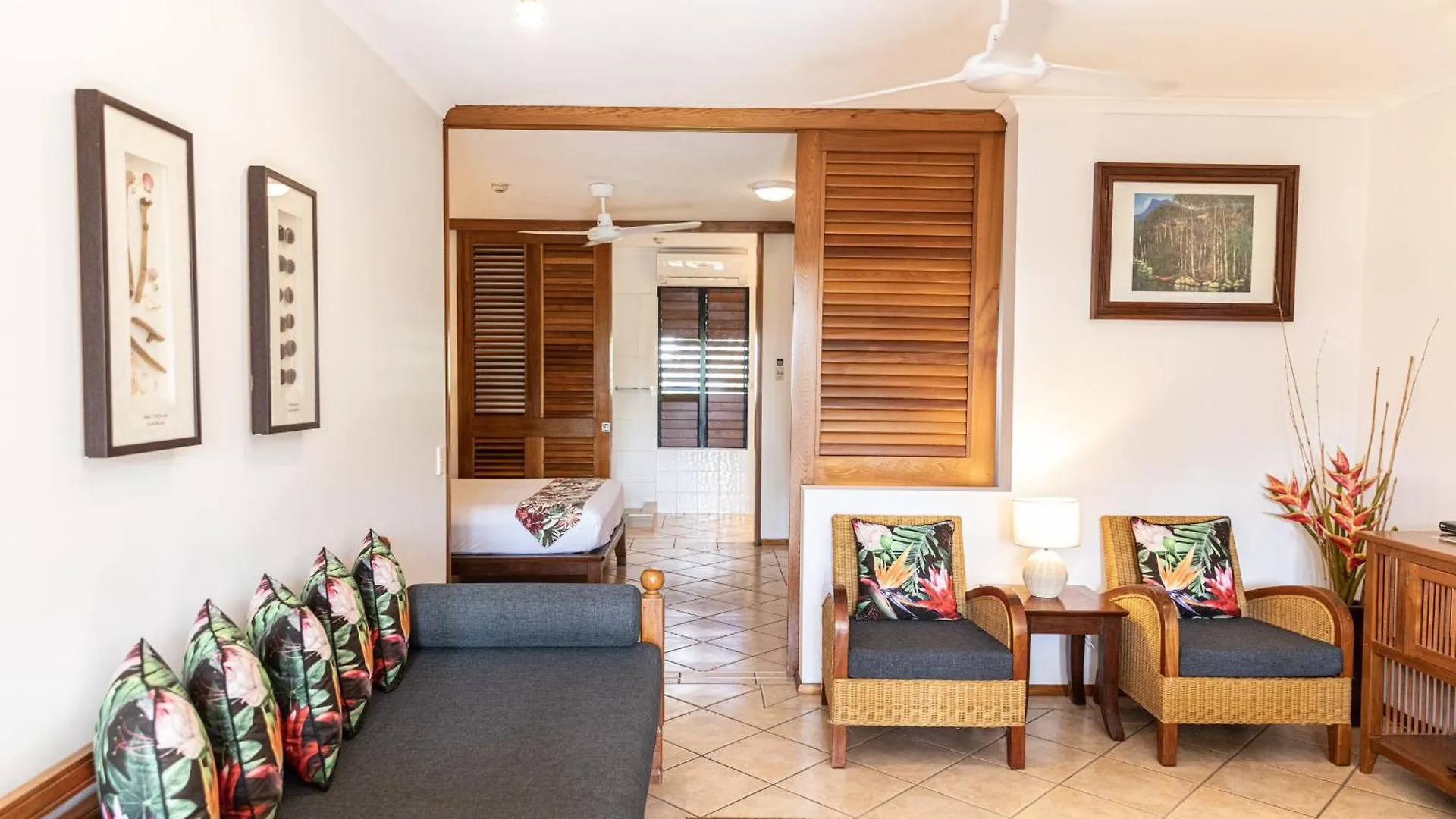 Hibiscus Resort & Spa - Official Onsite Reception & Check In Port Douglas