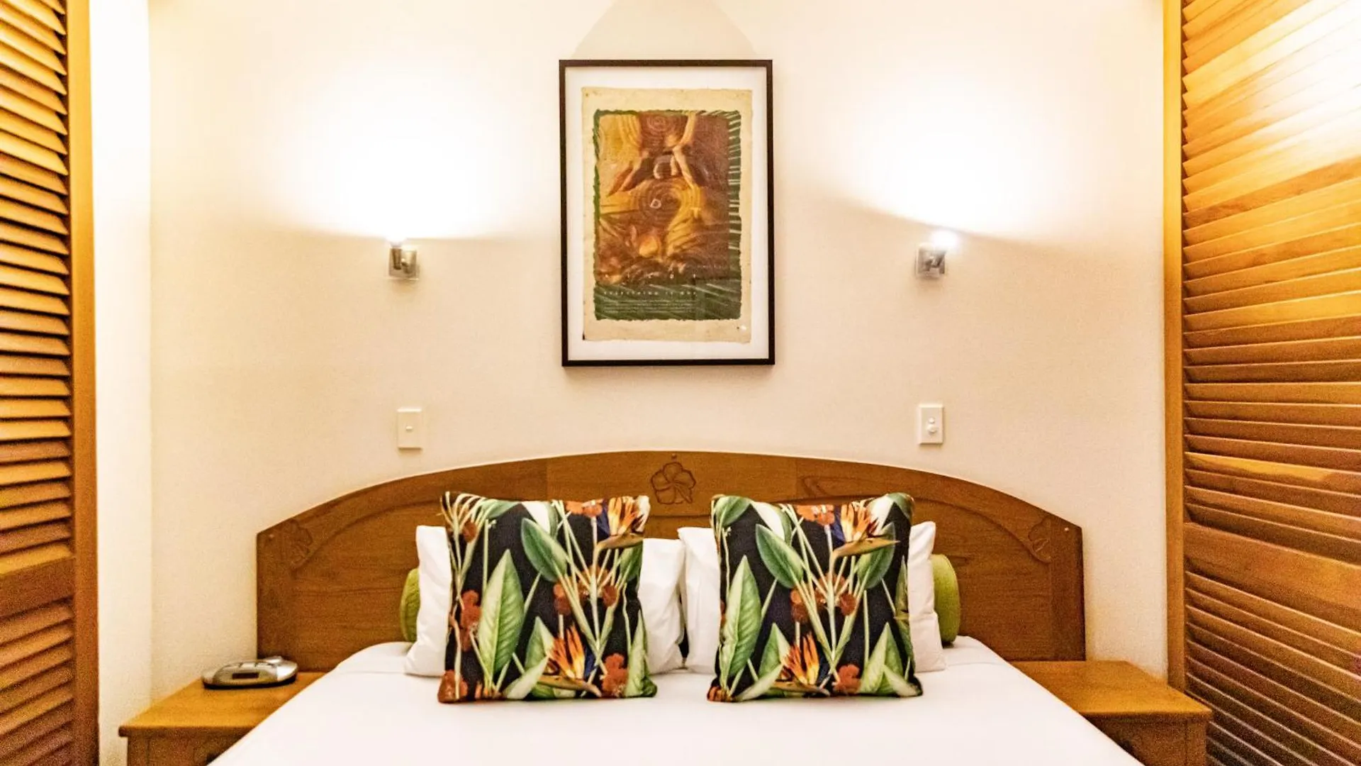 Hibiscus Resort & Spa - Official Onsite Reception & Check In Port Douglas