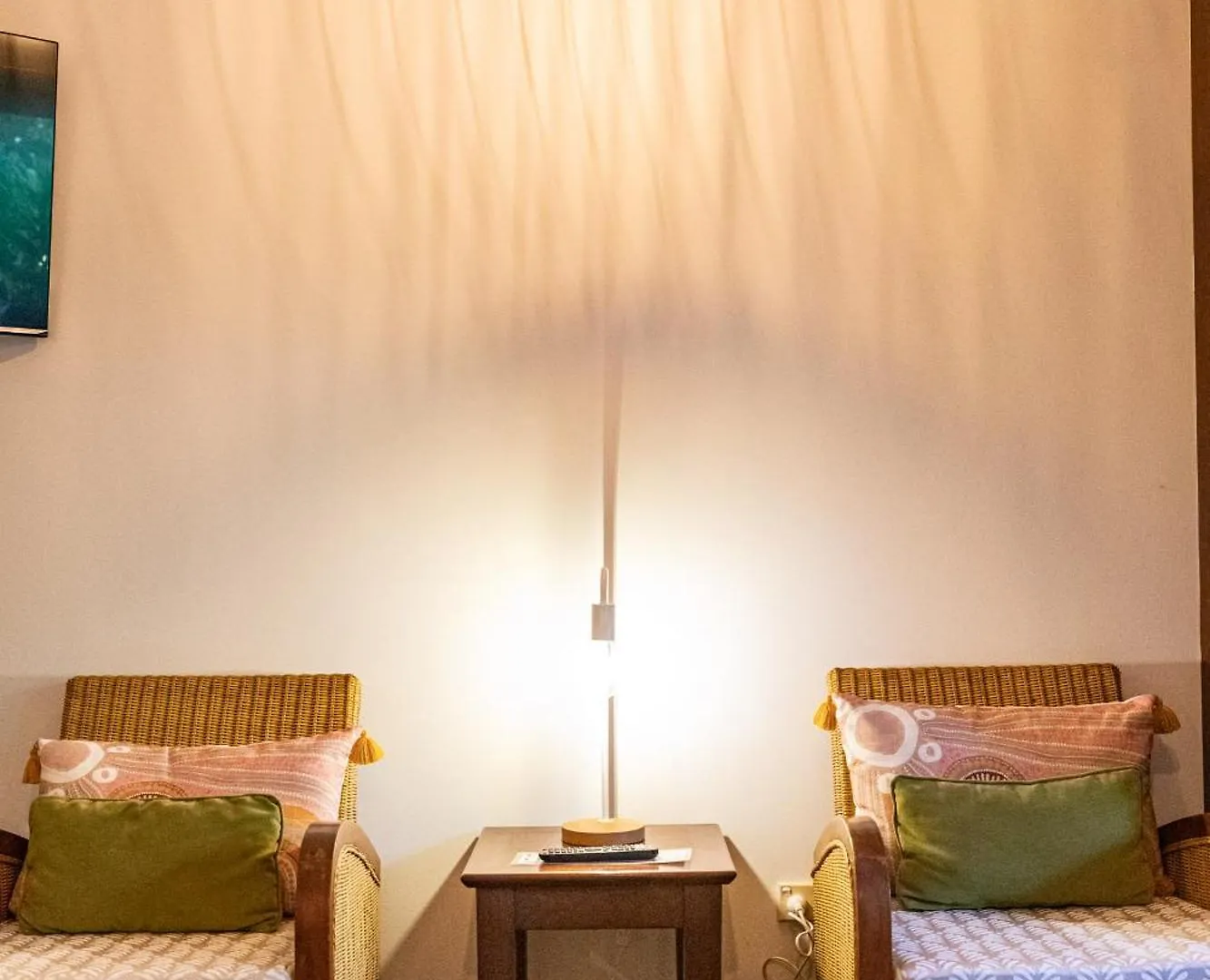 Hibiscus Resort & Spa - Official Onsite Reception & Check In Port Douglas