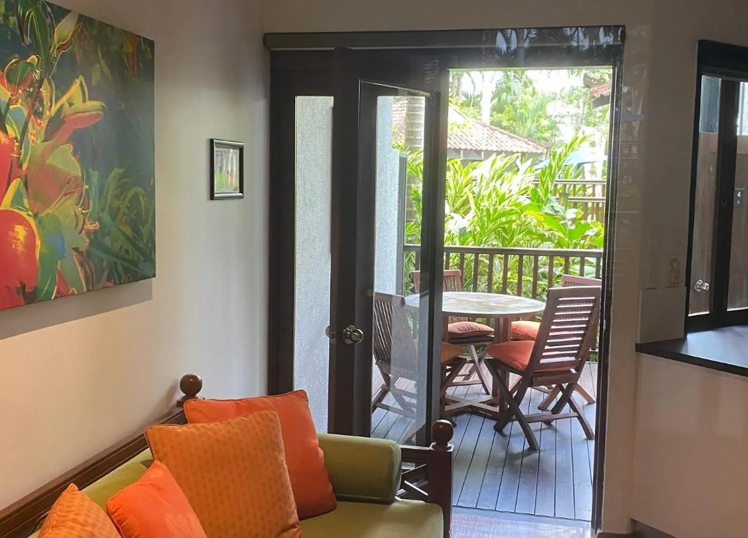 Hibiscus Resort & Spa - Official Onsite Reception & Check In Port Douglas